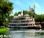 Riverboat with original Castle