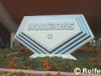 Main Horizons sign